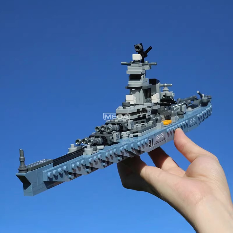 Model Kit Uss Missouri - 630ピース USSミズーリ BB-63 組み立てブロックキット クラシックミリタリーブリックシリーズ 第二次世界大戦
