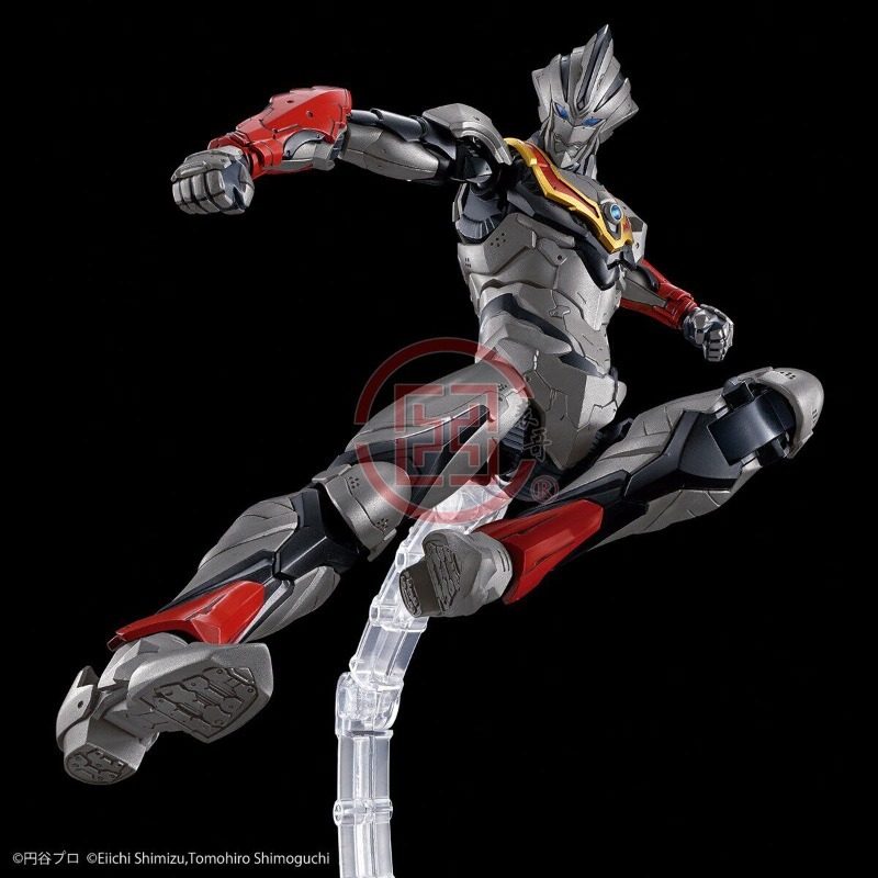 バンダイオリジナル本物のウルトラマンモデルキットフィギュアラ - Model Kit Ultraman のレビューと価格