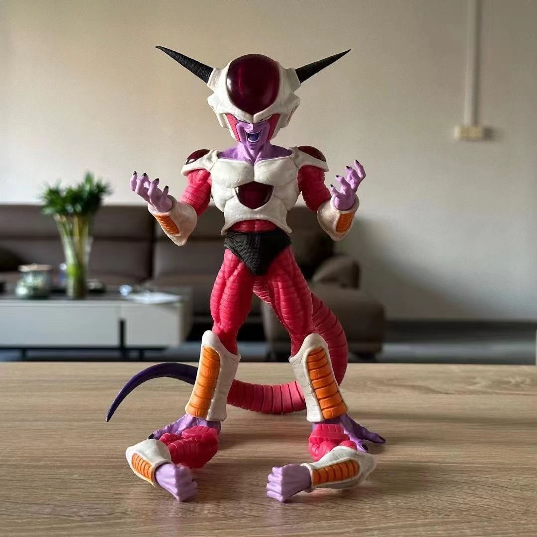 ドラゴンボールZフリーザーフィギュア,コイン,冷蔵庫,20c - Model Kit Frieza のレビューと価格