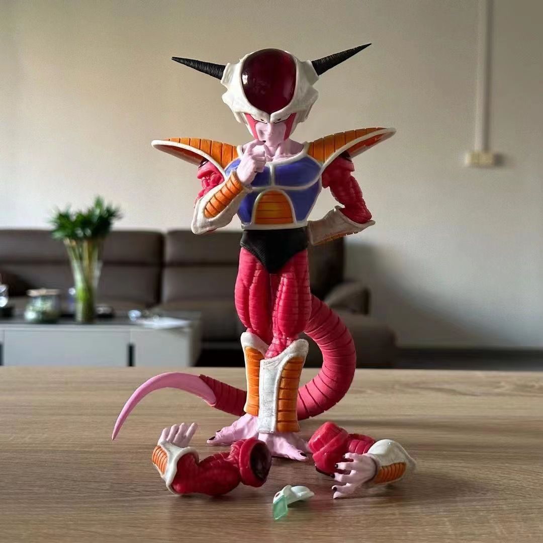 ドラゴンボールZフリーザーフィギュア,コイン,冷蔵庫,20c - Model Kit Frieza のレビューと価格