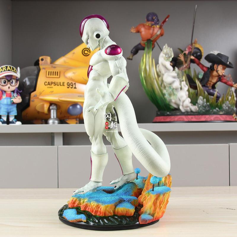 ドラゴンボールZ フリーザ モデル アニメ DBZ 超サイヤ - Model Kit Frieza のレビューと価格