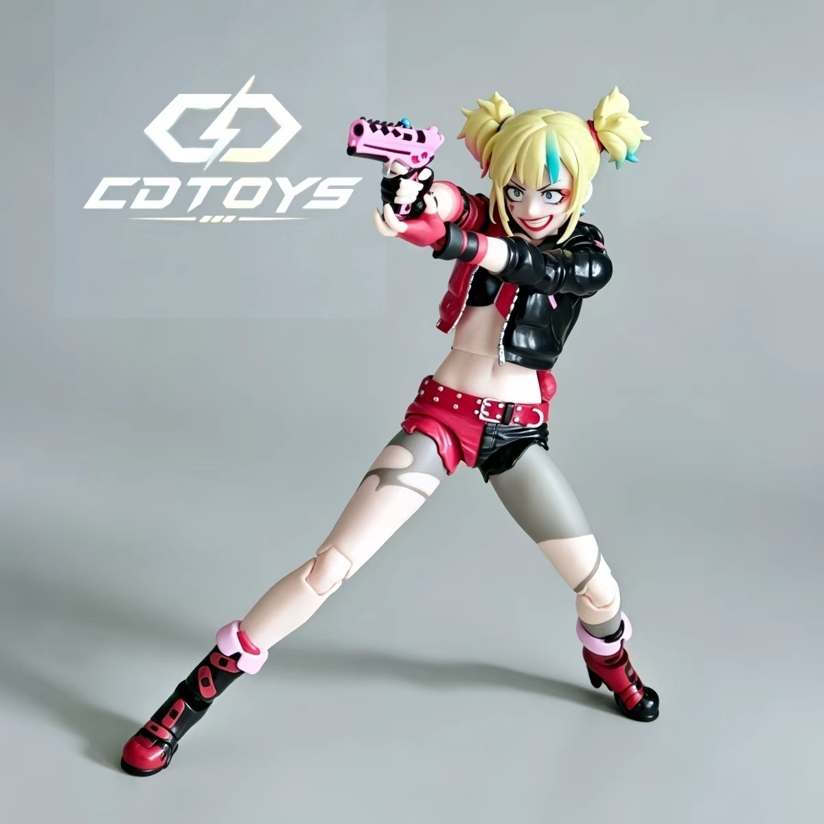 新CDトイズ ハーレイ・クイン アニメアクションフィギュア  - Model Kit Harley Quinn のレビューと価格